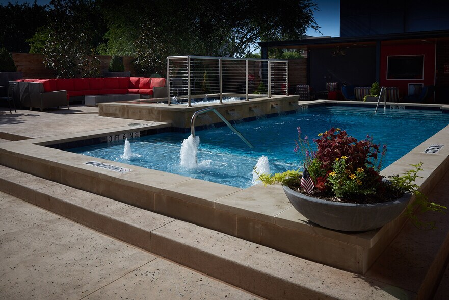 More Photos Of 750 W Imhoff Rd, Norman Apartments For Sale