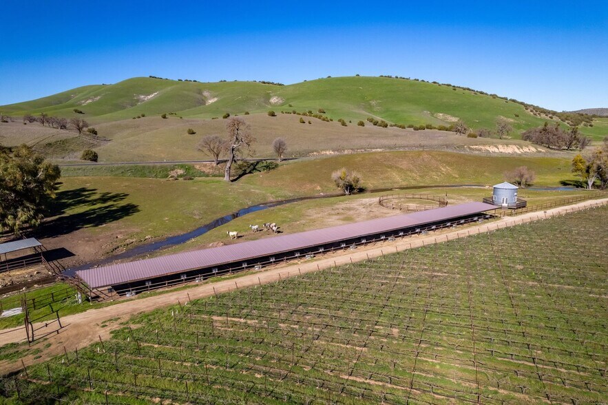 More Photos Of 535 Calf Canyon Hwy, Creston Winery Vineyard For Sale