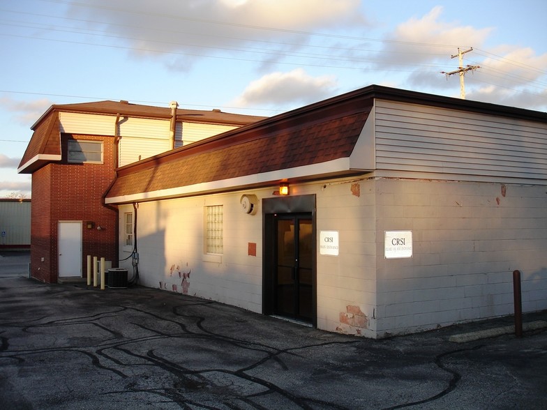 More Photos Of 1711 W Main St, Springfield General Retail For Sale