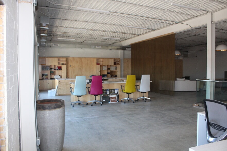 More Photos Of 117 W Main St, Coldwater Office For Lease