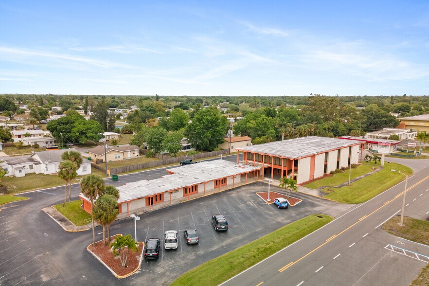 More Photos Of 3524 Tamiami Trl, Port Charlotte Medical For Lease
