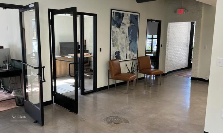 More Photos Of 800 E Washington St, Greenville Office For Sale