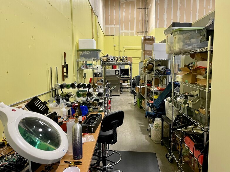 More Photos Of 11 SW 12th Ave, Dania Beach Warehouse For Lease