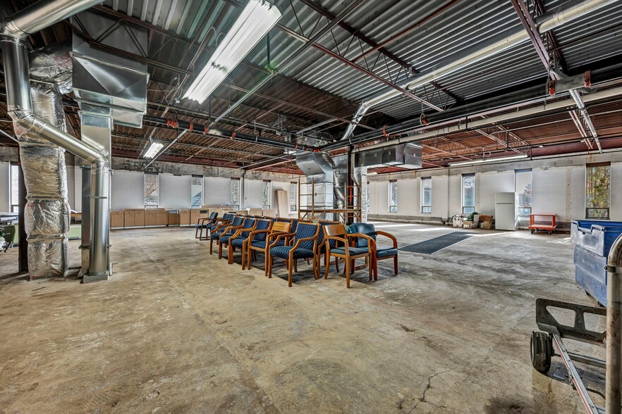 More Photos Of 901 Ethan Allen Hwy, Ridgefield Medical For Lease