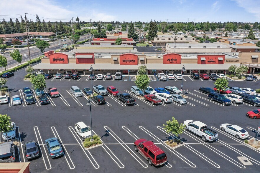 More Photos Of 3507 Tully Rd, Modesto Unknown For Lease