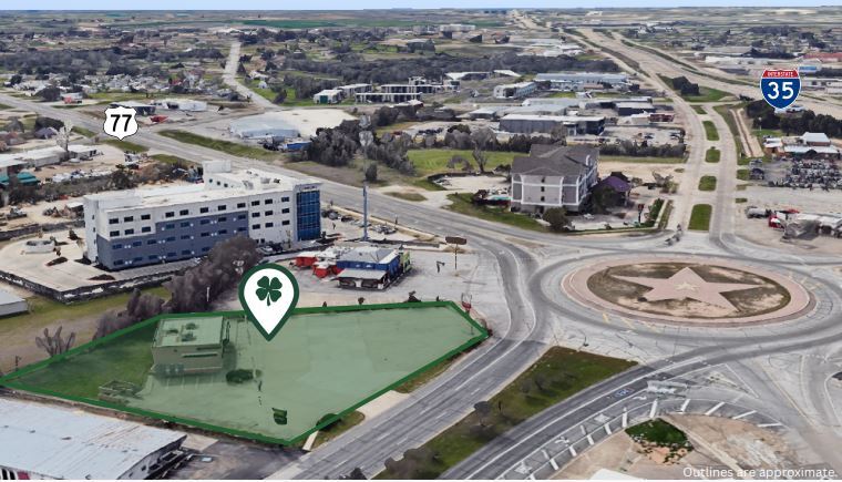 More Photos Of 2524 La Salle Ave, Waco Service Station For Lease