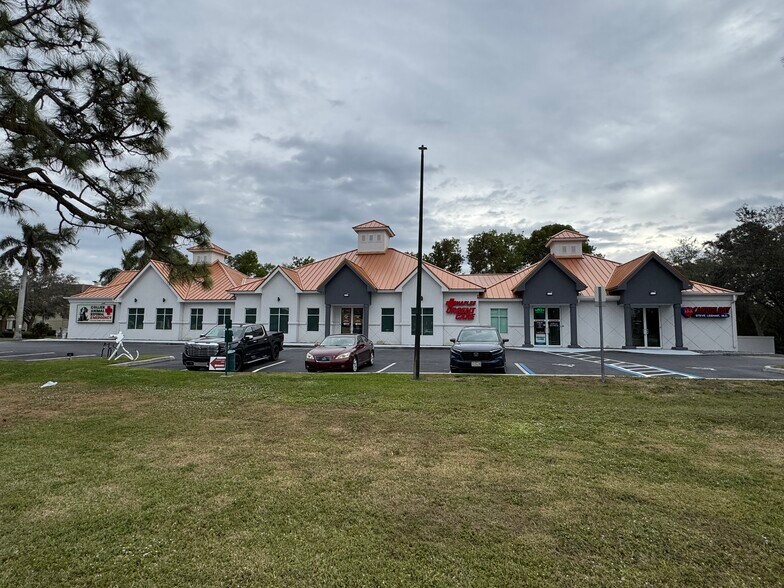 More Photos Of 1713 SW Health Pky, Naples Medical For Sale