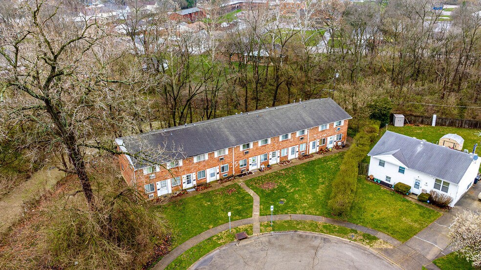 More Photos Of 1124 Case Ct, Miamisburg Apartments For Sale