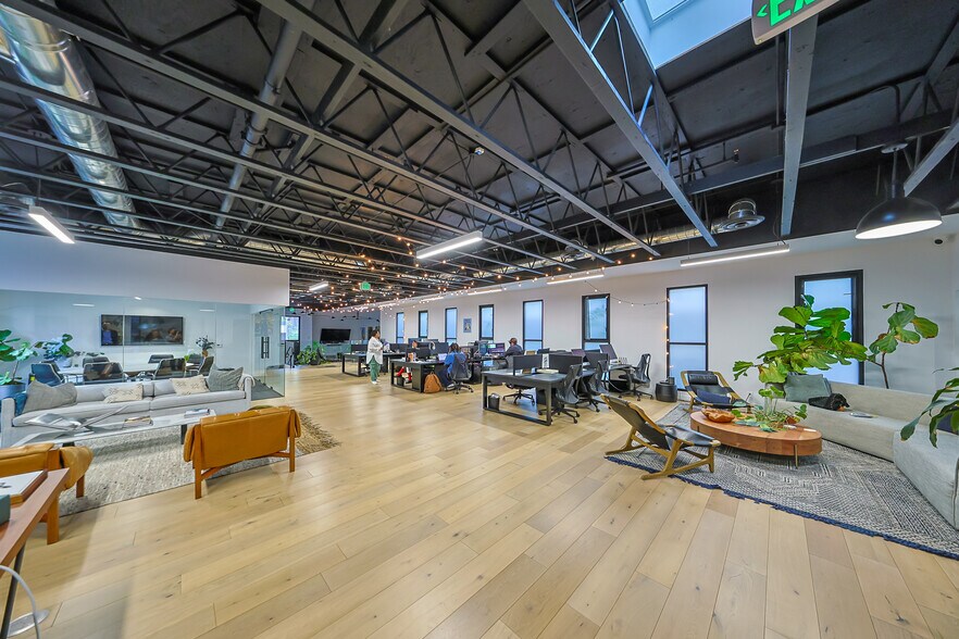More Photos Of 2400-2410 Hyperion Ave, Los Angeles Loft Creative Space For Sale