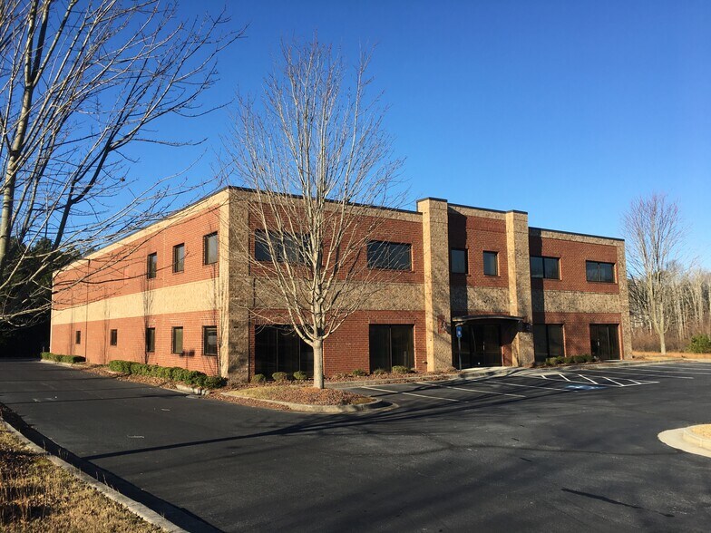 More Photos Of 4181 Tanners Creek Dr, Flowery Branch Flex For Lease