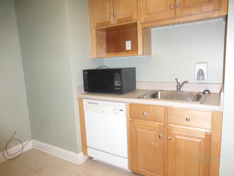 More Photos Of 1314 Pine Log Rd, Aiken Office Residential For Sale