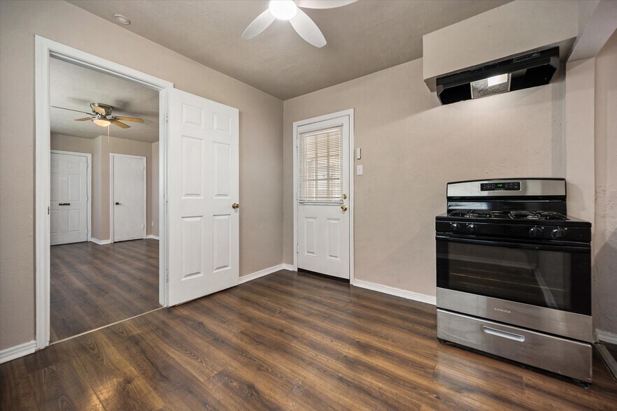 More Photos Of 3837 Earl St, Fort Worth Multifamily For Sale