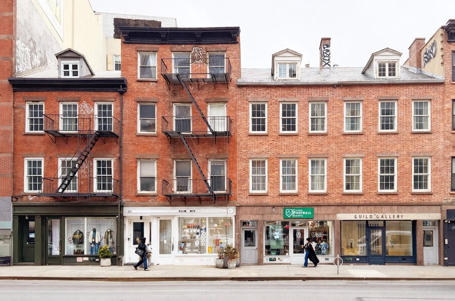 Primary Photo Of 327 Canal St, New York Storefront Retail Residential For Lease