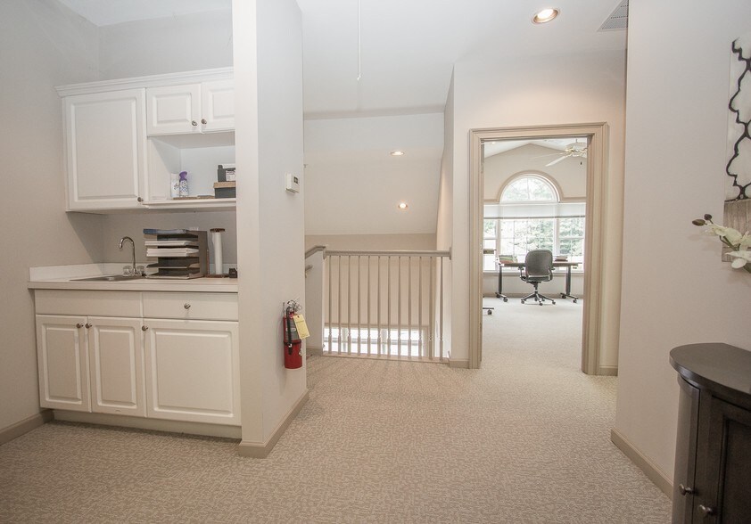 More Photos Of 4180 Providence Rd, Marietta Unknown For Lease