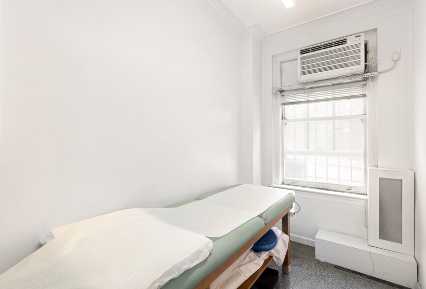 More Photos Of 136 E 36th St, New York Apartments For Sale