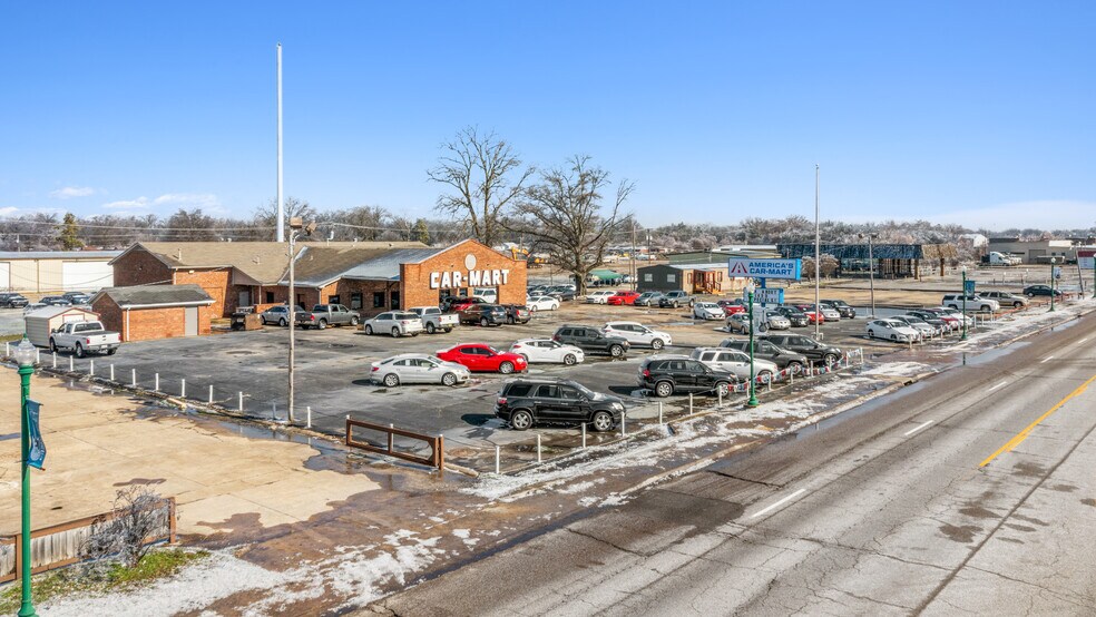 More Photos Of 1600 E Broadway Ave, West Memphis Auto Dealership For Sale