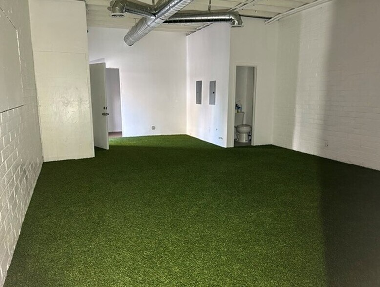 More Photos Of 1400 S Olive St, Los Angeles Office For Lease