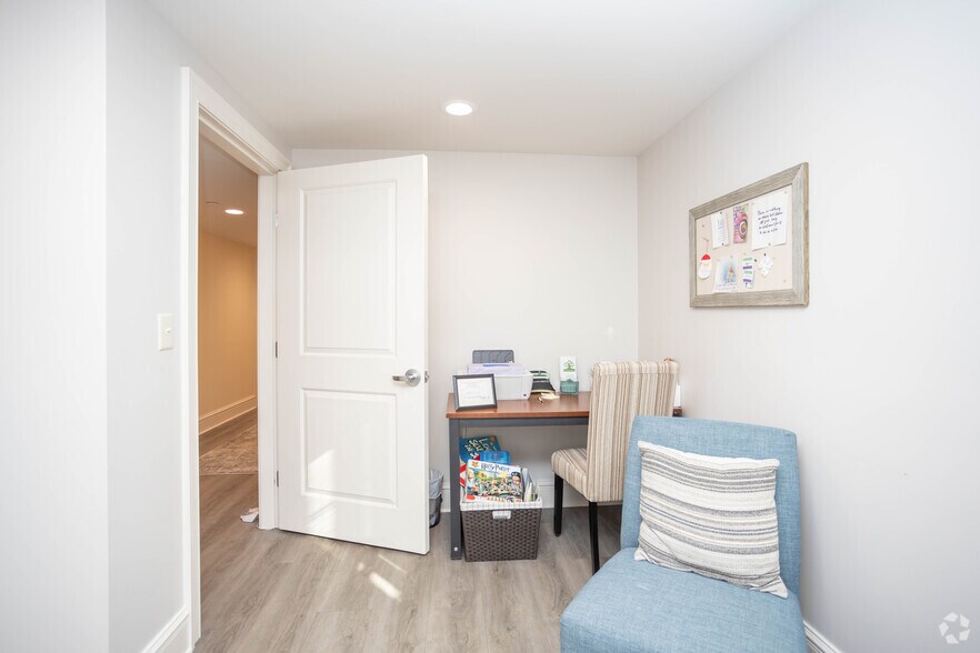 More Photos Of 2300 East Ave, Brighton Office For Lease