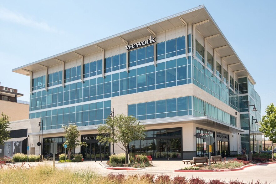 More Photos Of 5049 Edwards Ranch Rd, Fort Worth Coworking Space