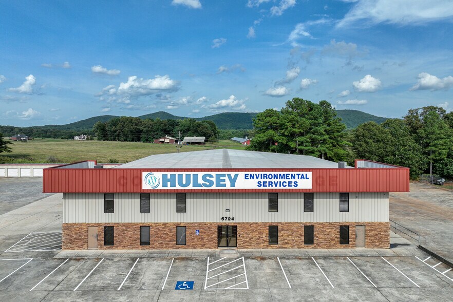 More Photos Of 6724 Cleveland Hwy, Clermont Warehouse For Lease