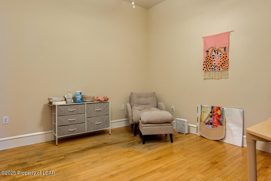 More Photos Of 135 N Main St, Pittston General Retail For Lease