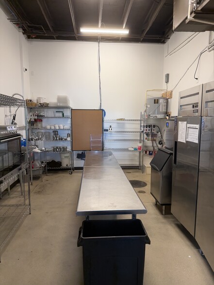 More Photos Of 19580 Cochran Blvd, Port Charlotte Freestanding For Lease