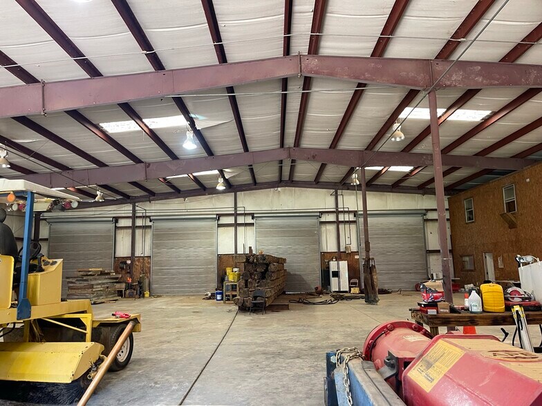 More Photos Of 1808 S Main St, Atmore Truck Terminal For Lease