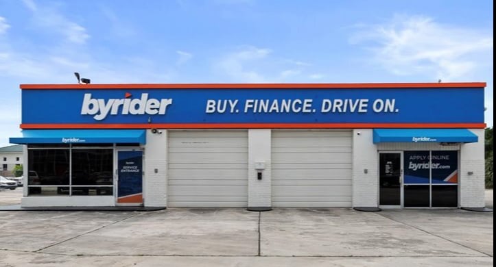 More Photos Of 2008 Okeechobee Blvd, West Palm Beach Auto Dealership For Sale