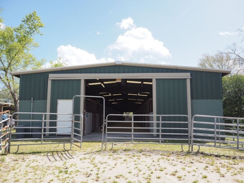 More Photos Of 1721 General Collins Ave, New Orleans Specialty For Sale