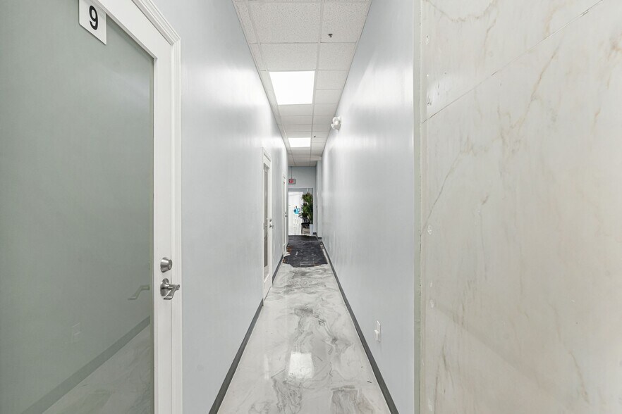 More Photos Of 20 Marietta St NW, Atlanta Apartments For Sale