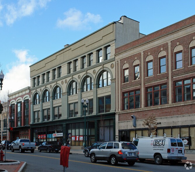 More Photos Of 433 State St, Schenectady Office For Lease