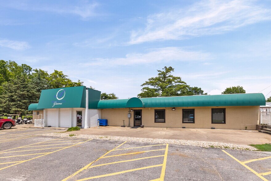 More Photos Of 200 Arlington Dr, Granite City Golf Course Driving Range For Sale