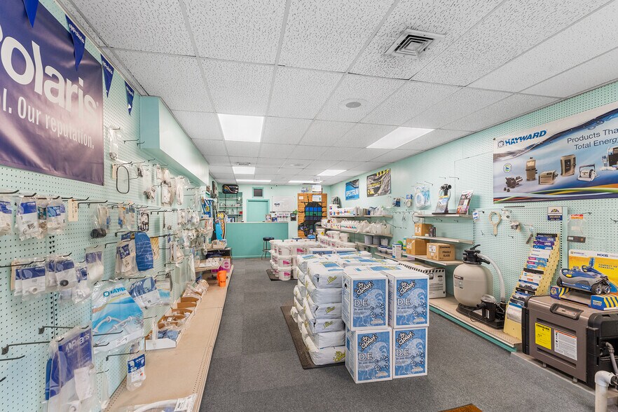 More Photos Of 257 W Nicholson Rd, Audubon Office For Sale