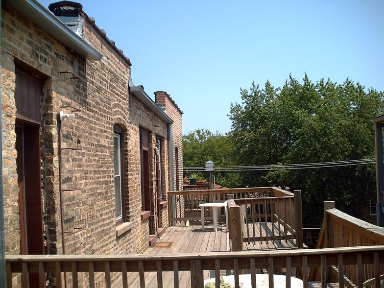 More Photos Of 7369-7379 N Damen Ave, Chicago Apartments For Sale