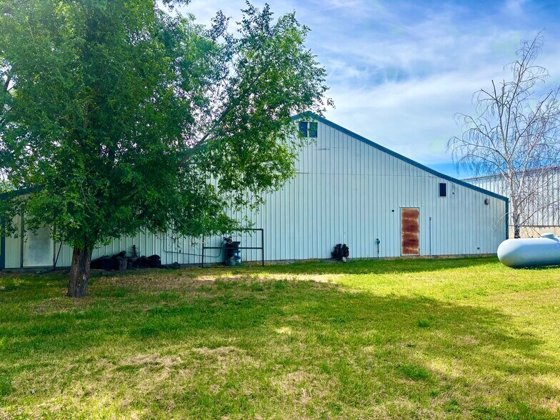 More Photos Of 3 Two Boys Ln, Plains Warehouse For Sale