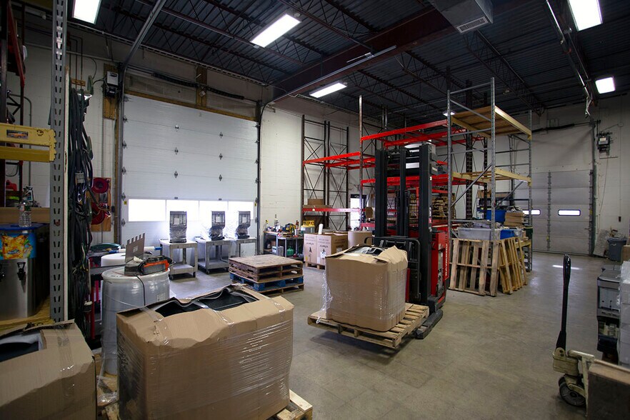 More Photos Of 10-16 Craig Rd, Acton Light Manufacturing For Lease