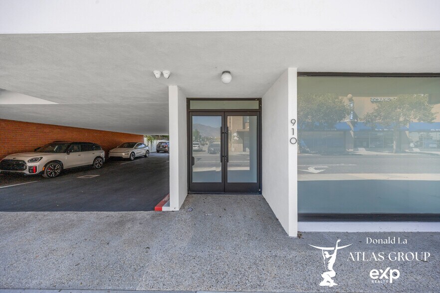 More Photos Of 910 San Pasqual St, Pasadena Office For Sale