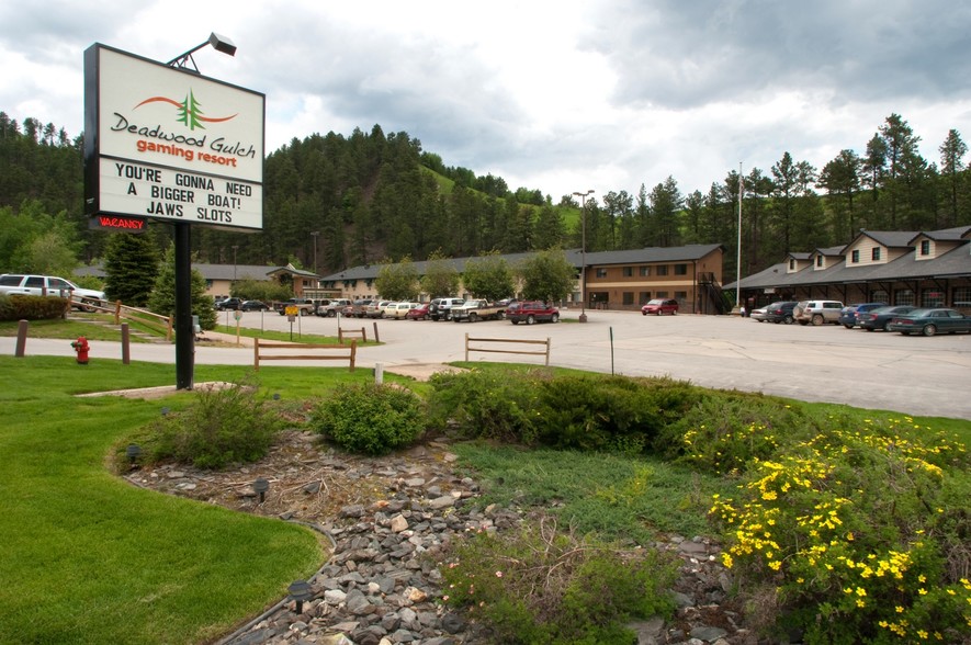 Primary Photo Of 304 Cliff St, Deadwood Hotel For Sale