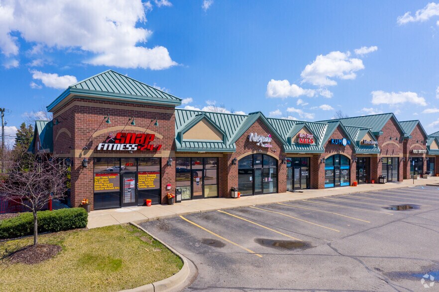 More Photos Of 4203 S Canton Center Rd, Canton Township Unknown For Lease