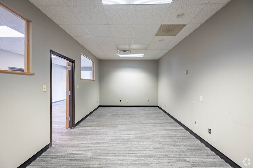 More Photos Of 3800 Red Bank Rd, Cincinnati Office For Sale