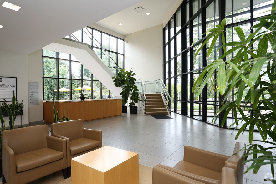 More Photos Of 1 Waterview Dr, Shelton Light Distribution For Lease