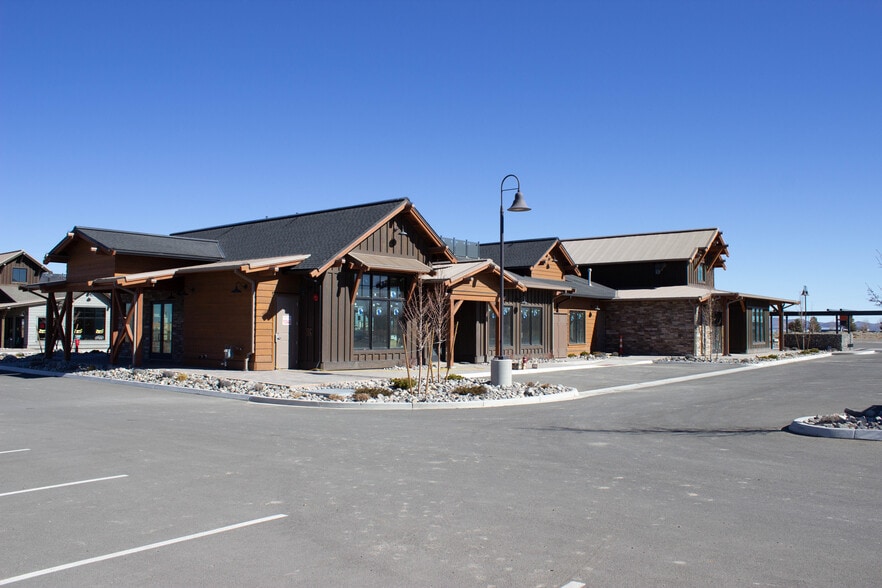 More Photos Of 1044 Inglewood Dr, Fernley Unknown For Lease