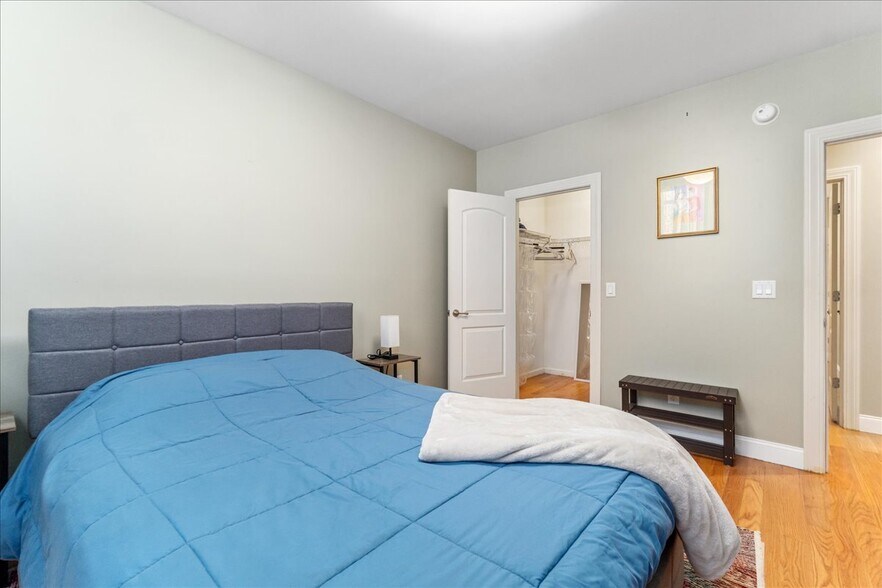 More Photos Of 260 A Washington Ave, Albany Apartments For Sale