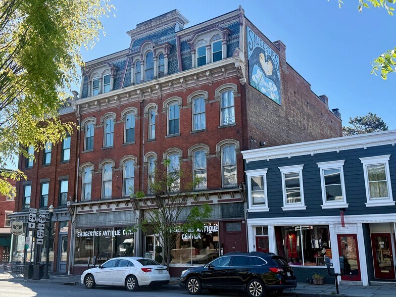 More Photos Of 220 Main St, Saugerties Storefront Retail Residential For Sale