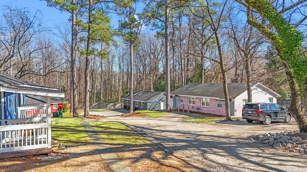 More Photos Of 6069-6095 Lunar Dr, Fayetteville Apartments For Sale