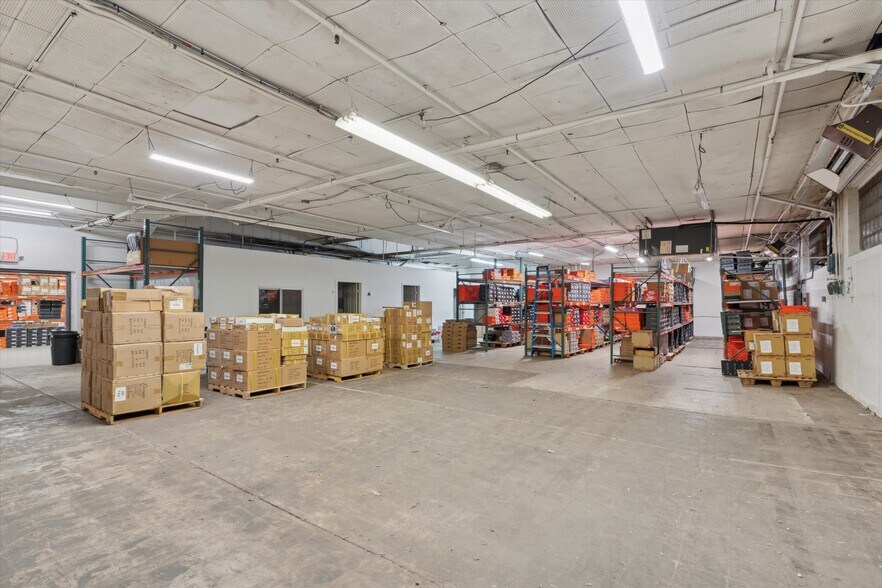 More Photos Of 38 Green St, Souderton Industrial For Sale