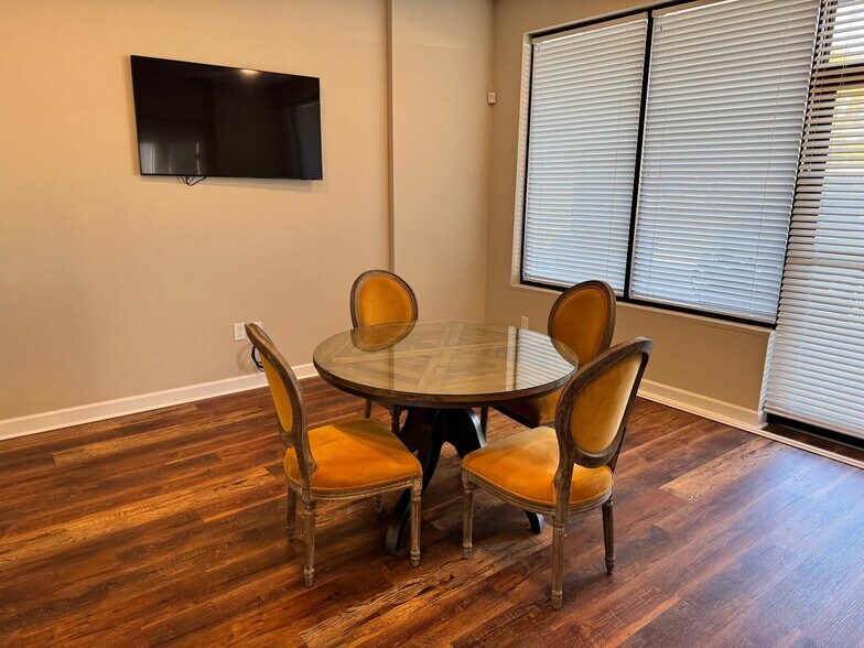 More Photos Of 2126 Sc-9 E, Longs Unknown For Lease