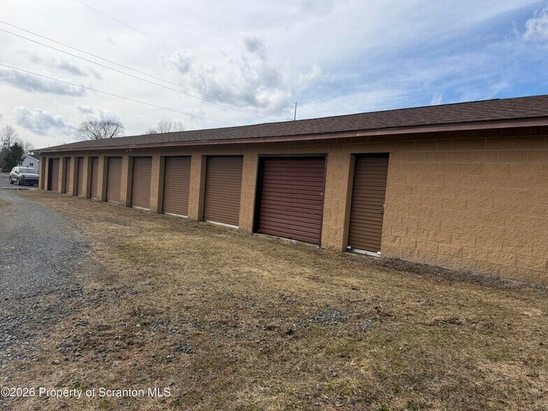 More Photos Of 25 Dennis Rd, Scott Township Self Storage For Sale