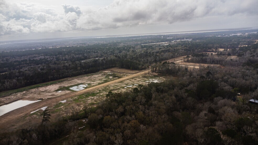 More Photos Of Highway 61, Hankamer Land For Sale