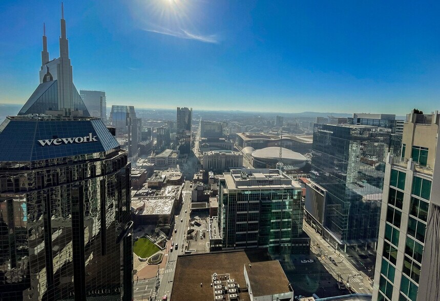 More Photos Of 401 Church St, Nashville Office For Lease